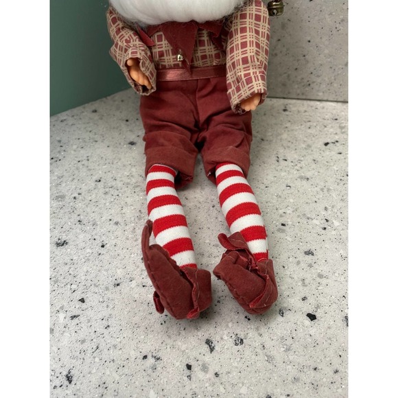 Exquisite Santa Ellf pixie fairy figurine ornament - Picture 3 of 7